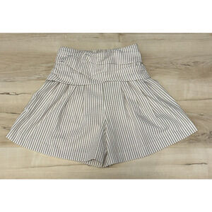 Kimberly Taylor Women XS Shorts Seersucker Elastic Waist‎ Cream White New